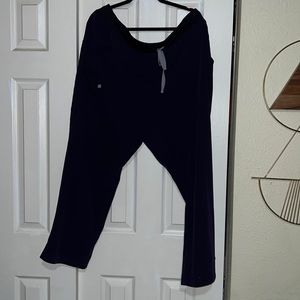 XXL Petite - Dark Purple